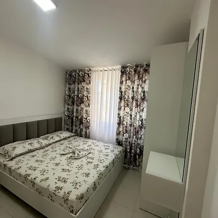 Shengjin Apartmán